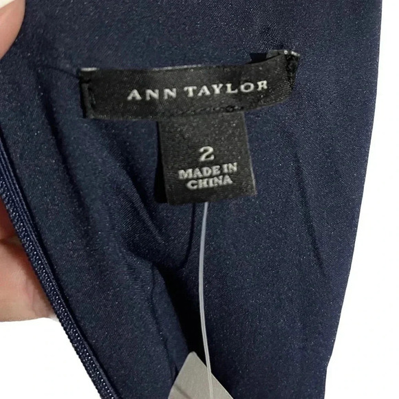NWT Ann Taylor sleeveless navy/black circle pattern dress size 2 - Picture 6 of 8